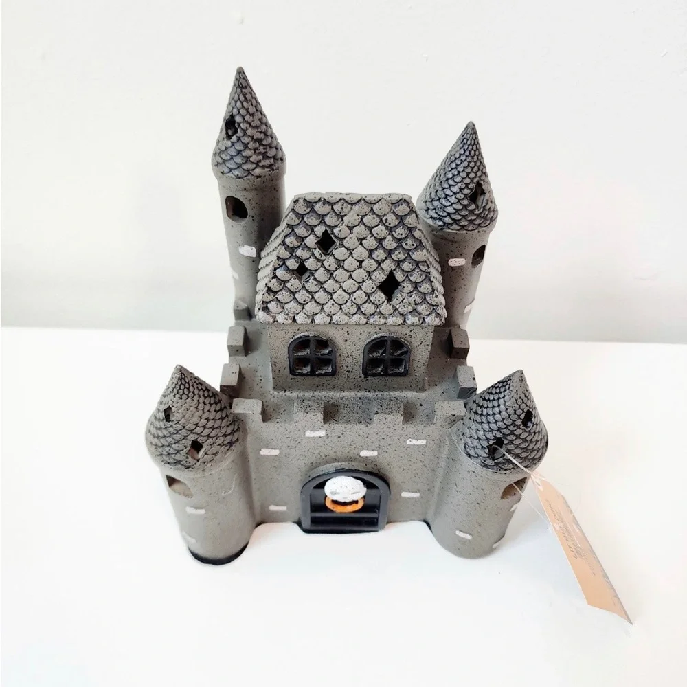 Target & Bullseyes Playground. Halloween Castle & Dungeon Spooky Village. BNWT